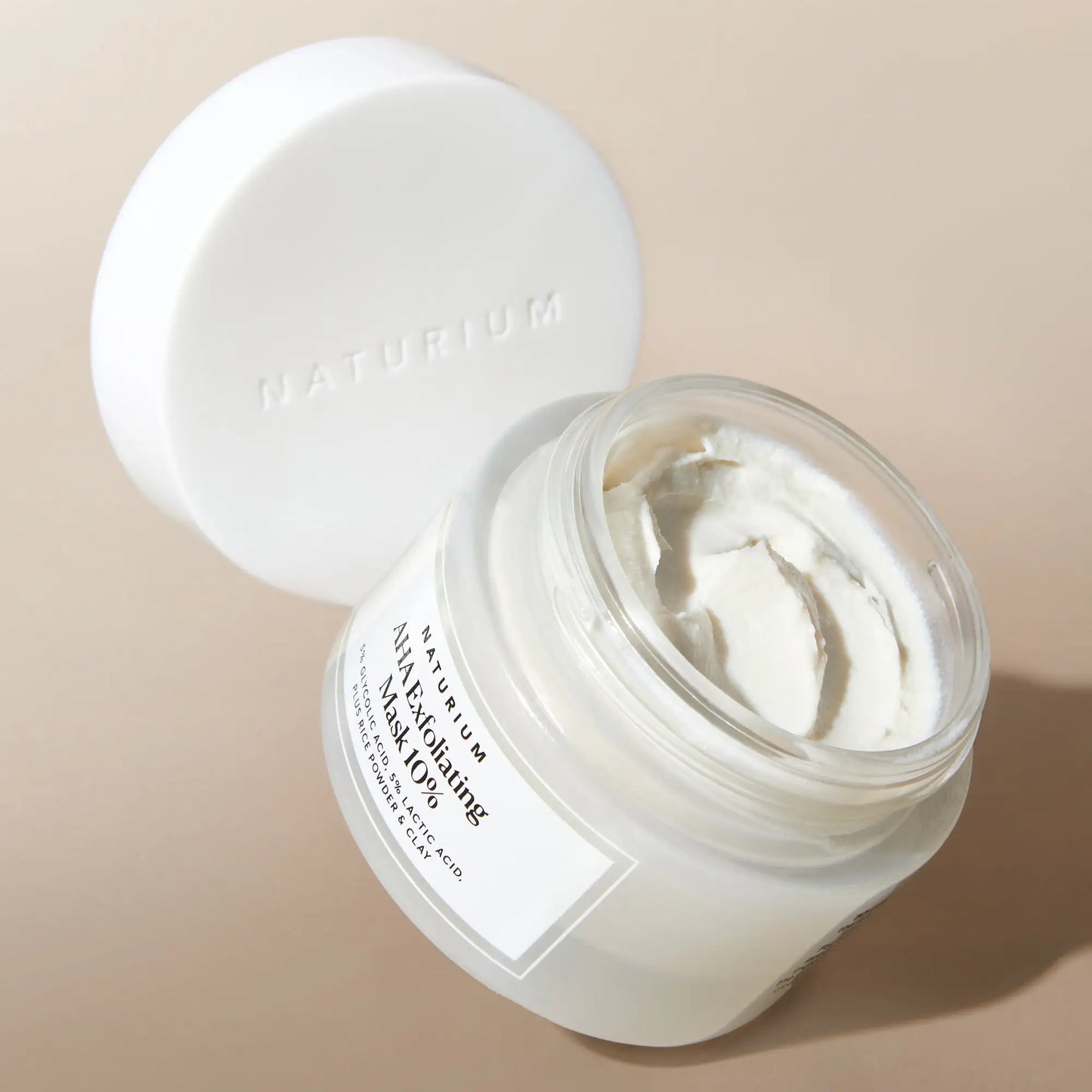 aha-exfoliating-mask-10-o2 AHAmask_0957-crop.webp
