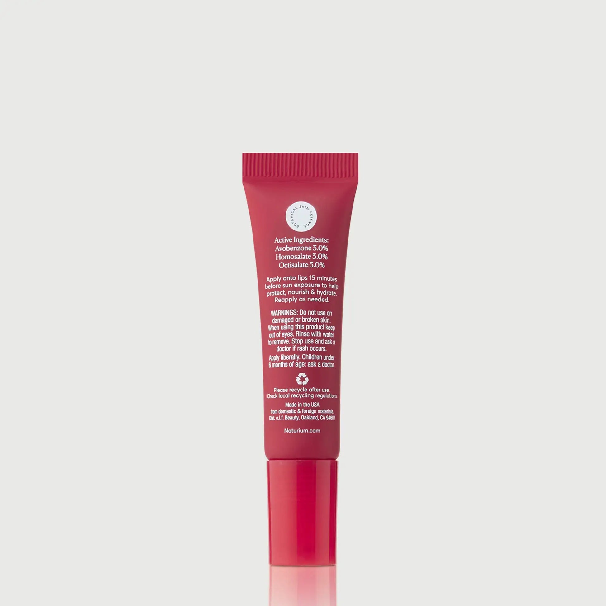phyto-glow-lip-balm-spf-45-oasis-b2 NATR-10125_PhytoGlow_SPF_Oasis_primary_capon_back_bonebkgd_1.webp
