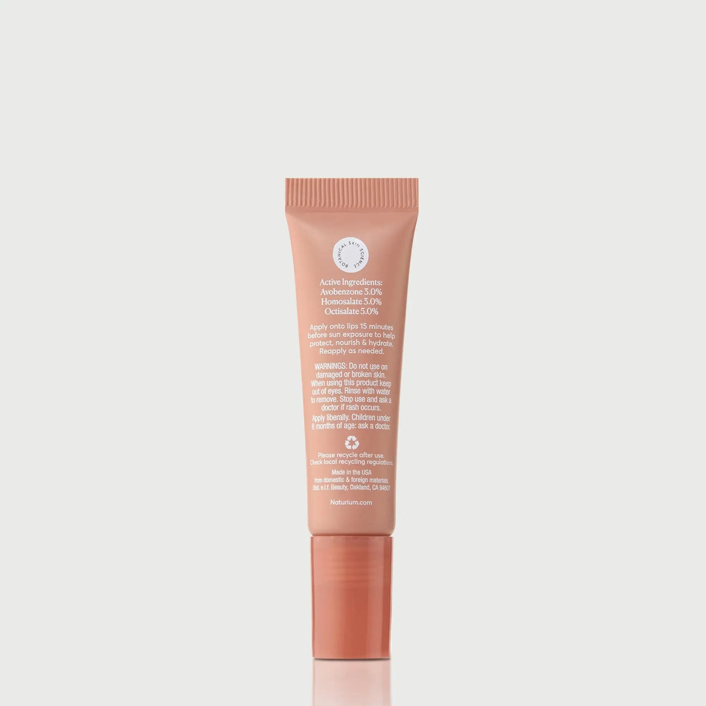 phyto-glow-lip-balm-spf-45-getaway-e6 NATR-10126_PhytoGlow_SPF_Getaway_primary_capon_back_bonebkgd_1.webp