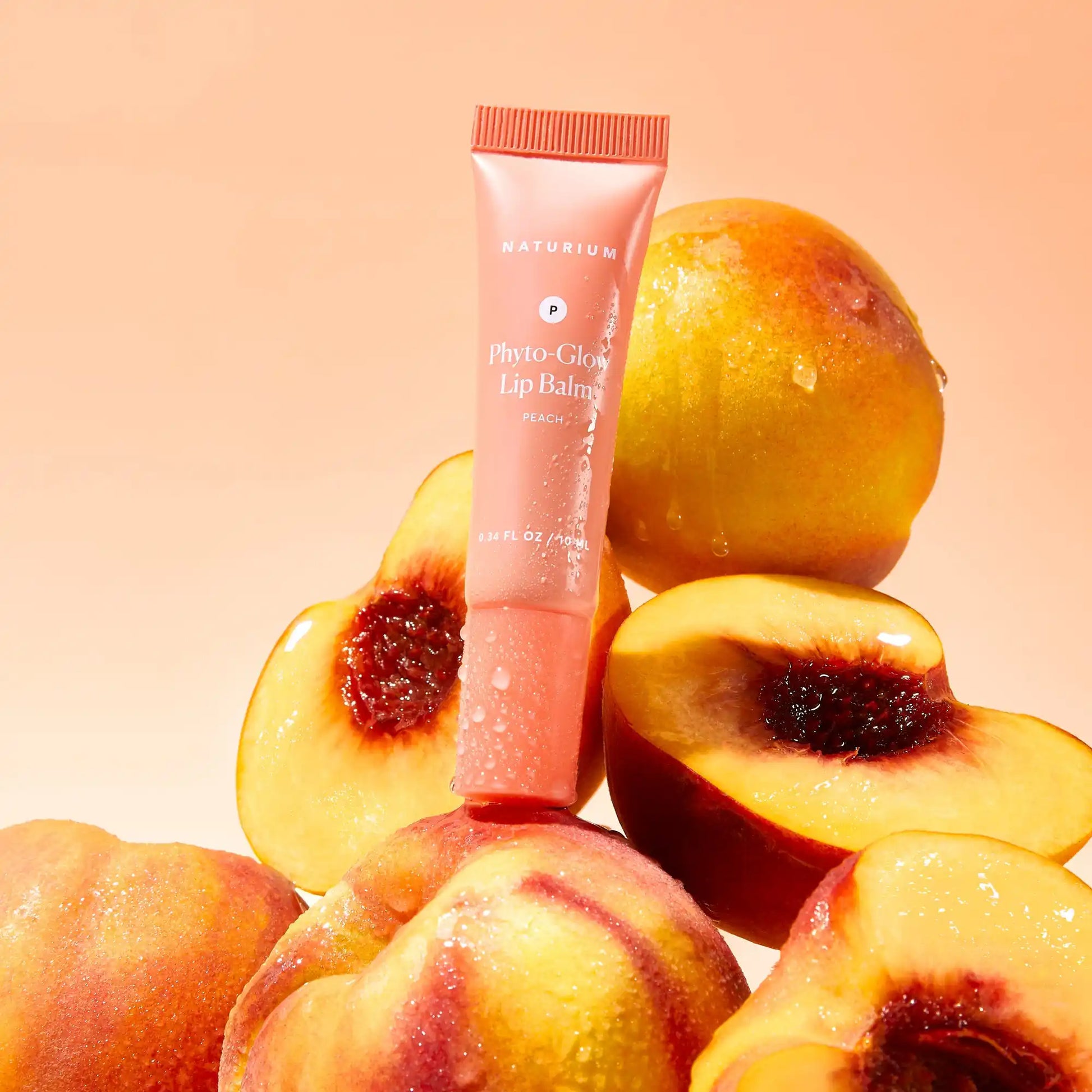 phyto-glow-lip-balm-peach-u1 phytoglow_0363-crop.webp